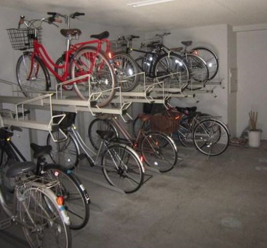 駐車場　駐輪場
