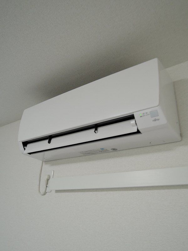 その他設備　★急速冷暖房エアコン完備★