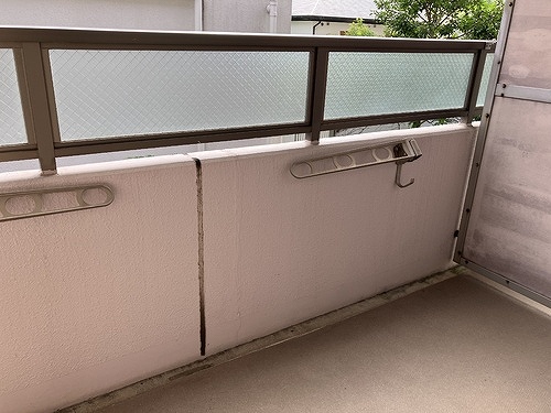 バルコニー　※写真は同じマンションの違う部屋のものになります。