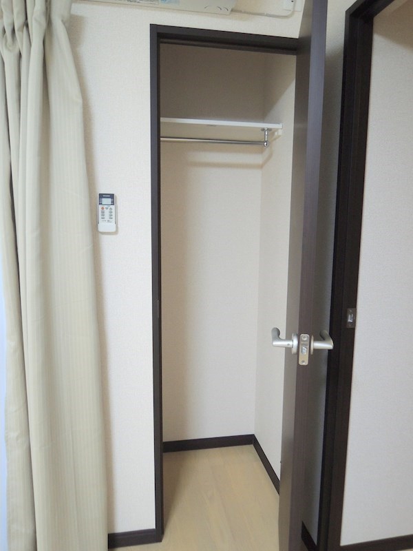 収納　クローゼット