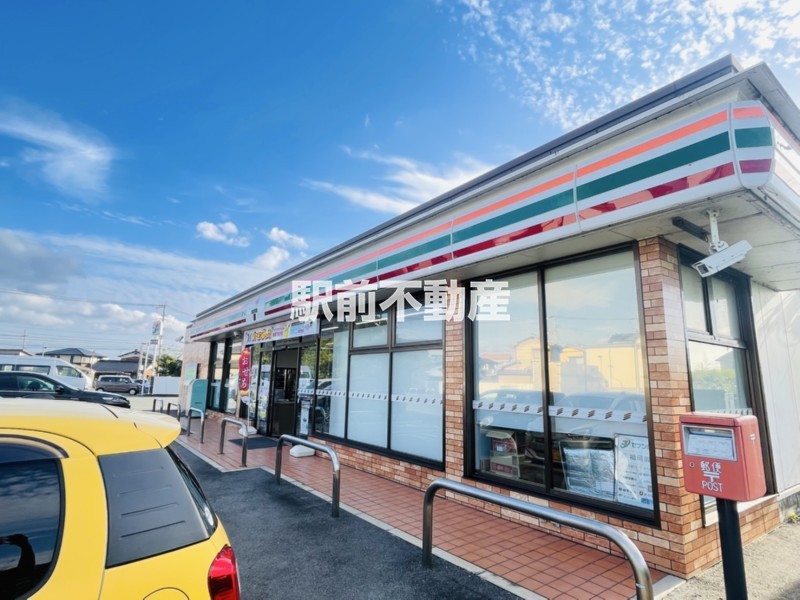 コンビニ　セブンイレブン久留米城島楢津店（コンビニ）まで900m