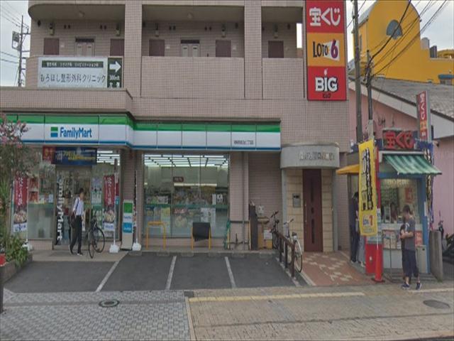 コンビニ　ファミリーマート（コンビニ）まで191m
