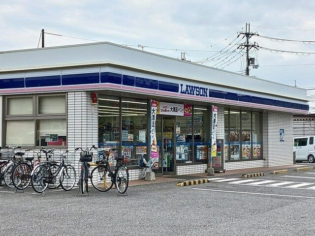 コンビニ　ローソン彦根松原東店様（コンビニ）まで450m