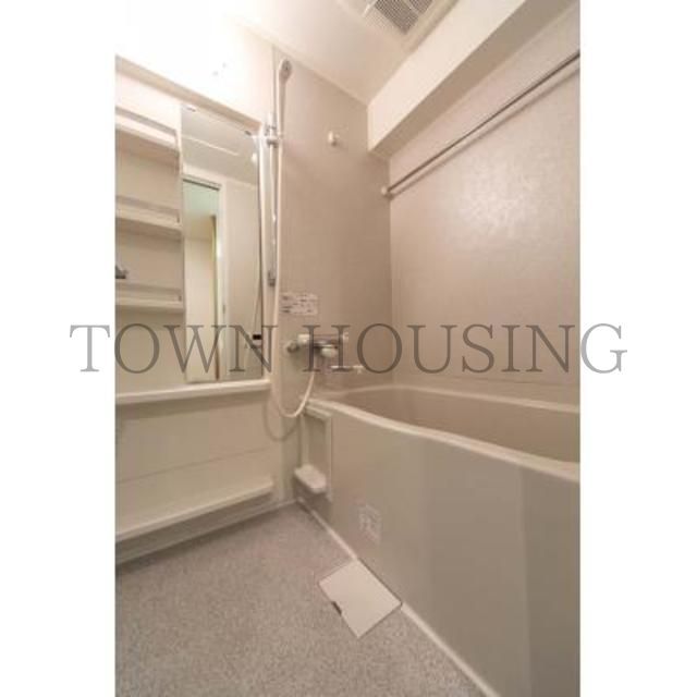 バス・シャワールーム　※写真は同タイプ住戸です。