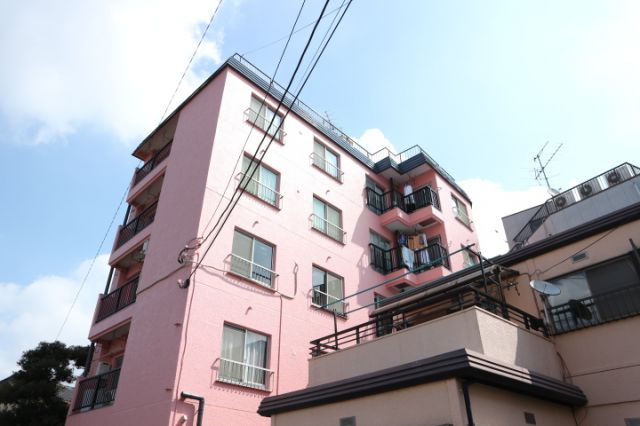 建物外観　外装工事完了したきれいな建物です。