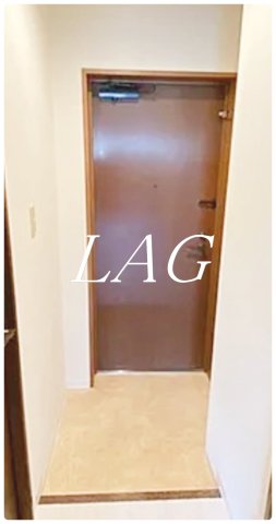 玄関　玄関です。
