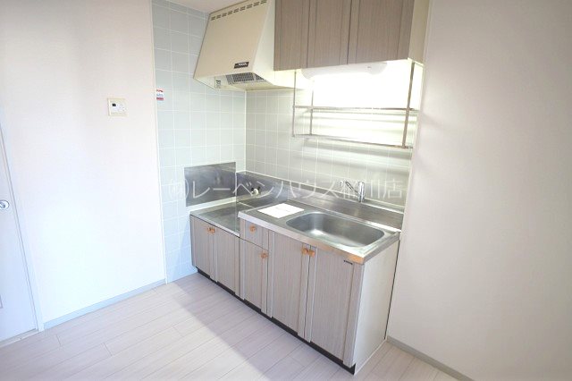 キッチン　同間取り別部屋参考