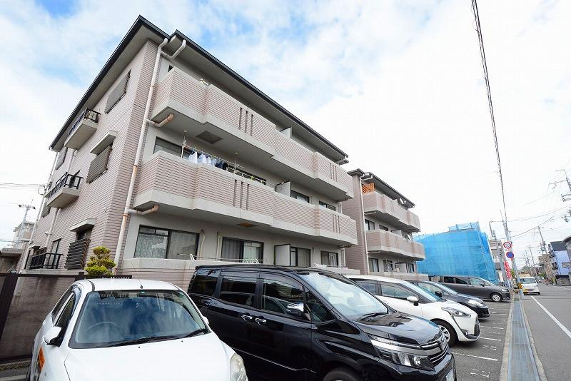 建物外観　敷地内に駐輪場があります！