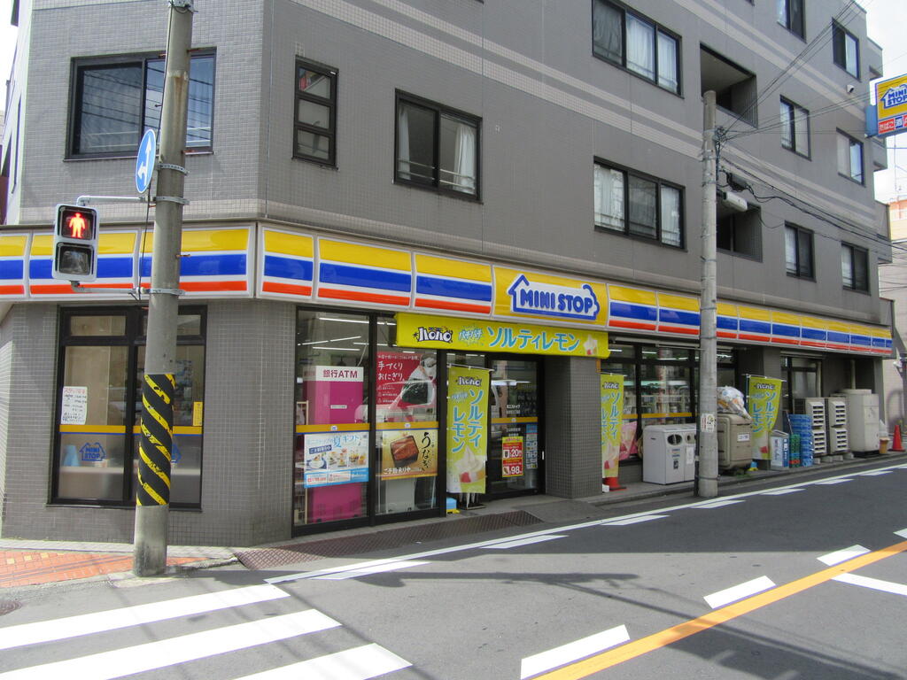 コンビニ　ミニストップ松本町3丁目店（コンビニ）まで673m