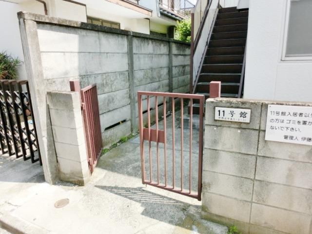 エントランス　エントランス
