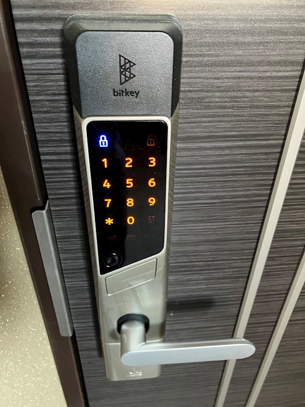 セキュリティ　電子ロック