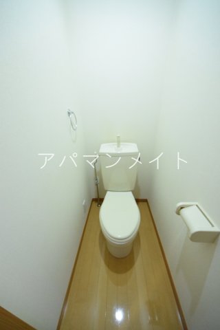トイレ　シンプルで使いやすいトイレです