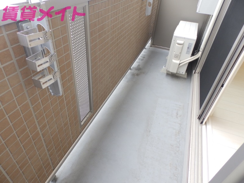 バルコニー　反転タイプ参考写真