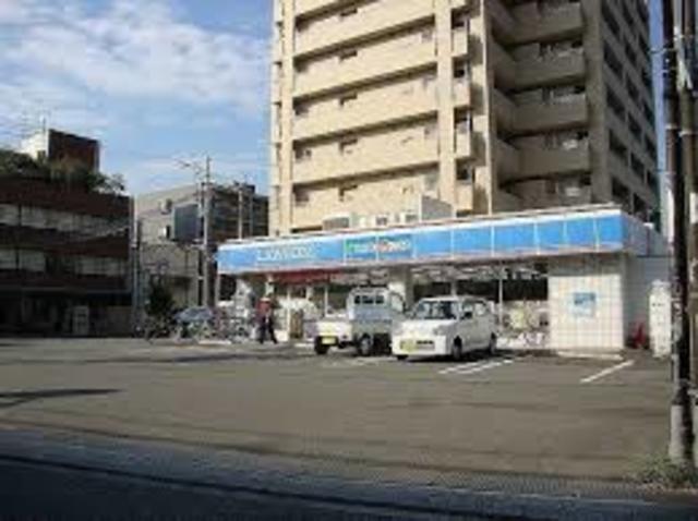 コンビニ　ローソン赤畑町店（コンビニ）まで240m
