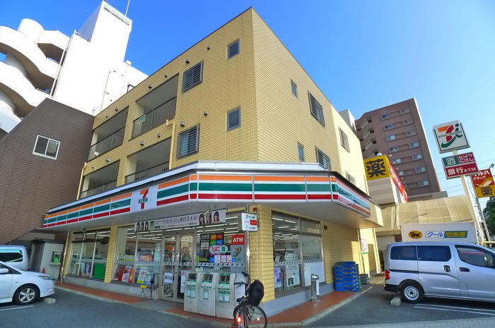 コンビニ　セブンイレブン 南葛西4丁目店（コンビニ）まで122m