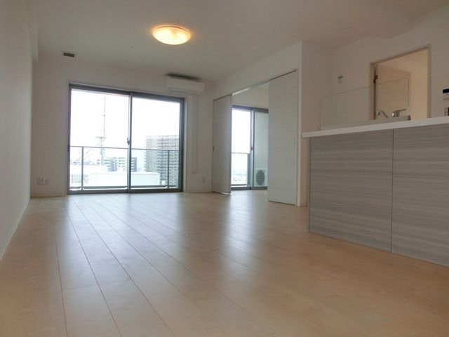 その他部屋・スペース　全室エアコン照明付き