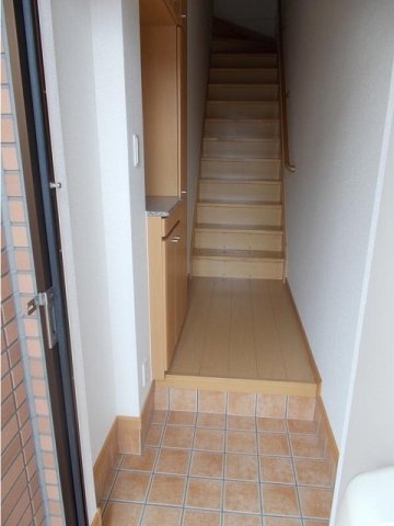 玄関　明るい玄関です