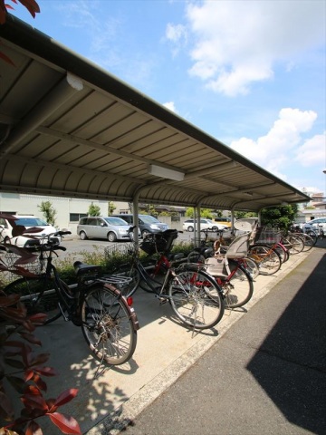 駐車場　駐輪スペース