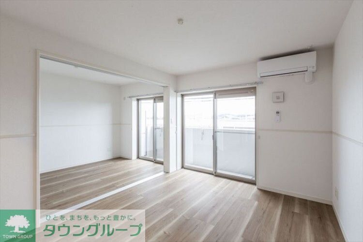 居室・リビング　★お部屋探しは株式会社タウンハウジング東京まで★