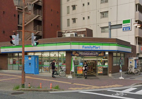 コンビニ　ファミリーマート 浪速元町三丁目店（コンビニ）まで817m