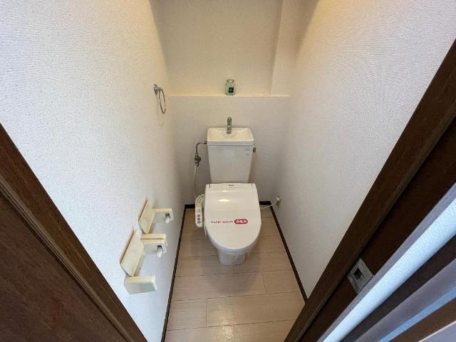 トイレ　シャワー付トイレ