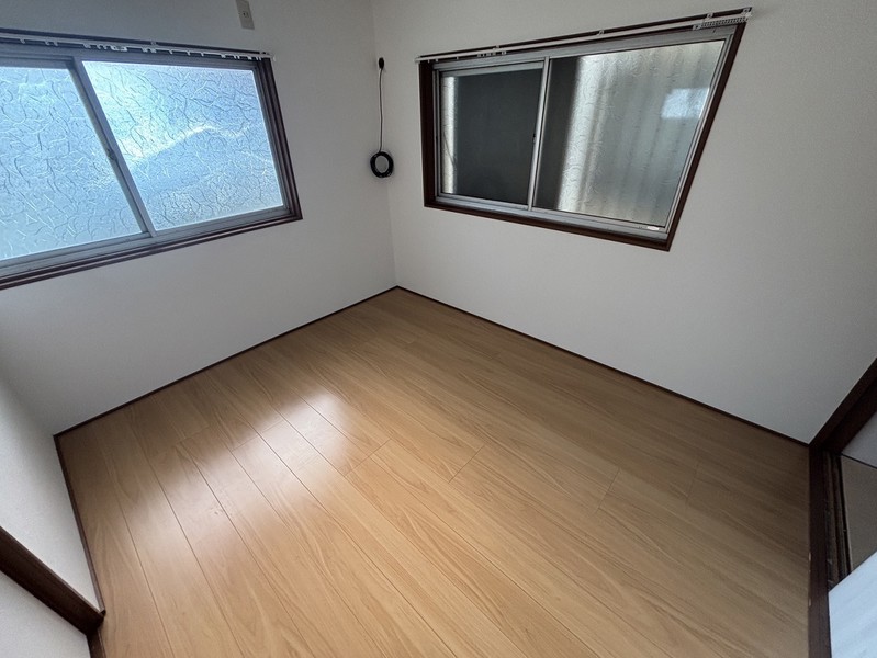 尾上町池田戸建の内装写真