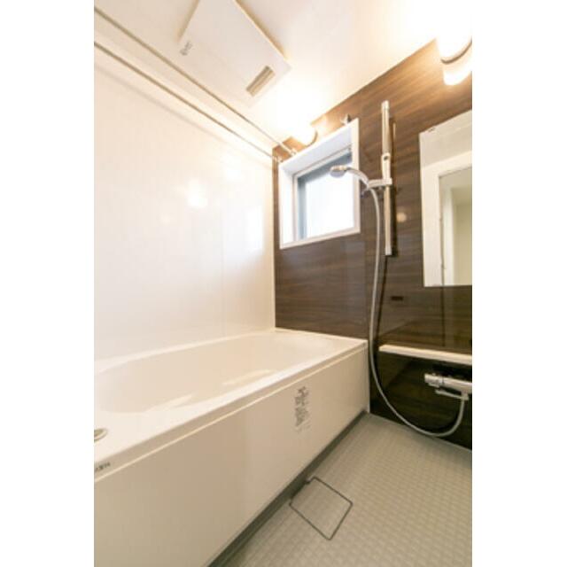 バス・シャワールーム　※写真は同タイプ住戸です。