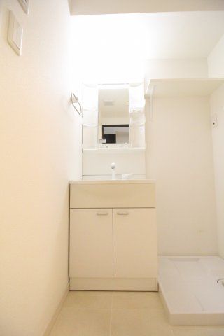 洗面設備　（別タイプ参考写真）ヴィラフォレスト田端　北区東田端1
