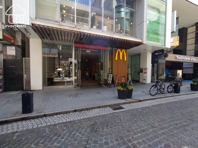 飲食店　マクドナルド横浜元町店（飲食店）まで197m