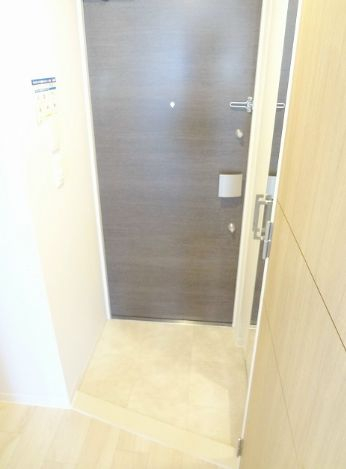 玄関　アーバネックス谷町II　玄関スペース