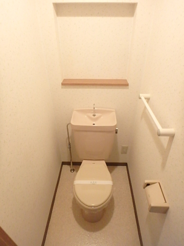 トイレ　※写真は他号室です