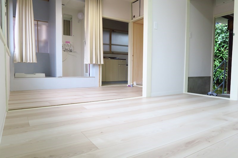 西小島ベルレの居間写真