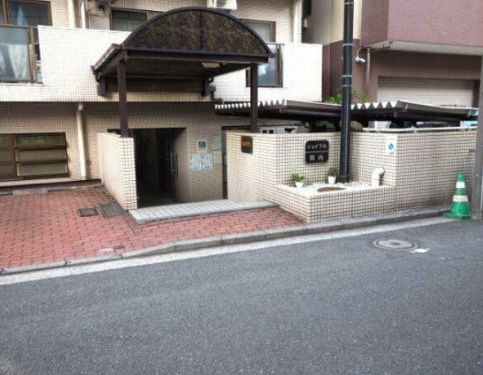 エントランス　ジョイフル関内