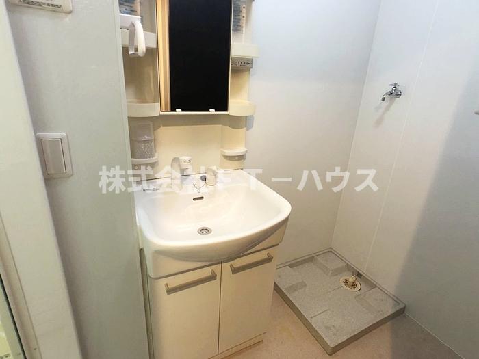 洗面設備　洗面所