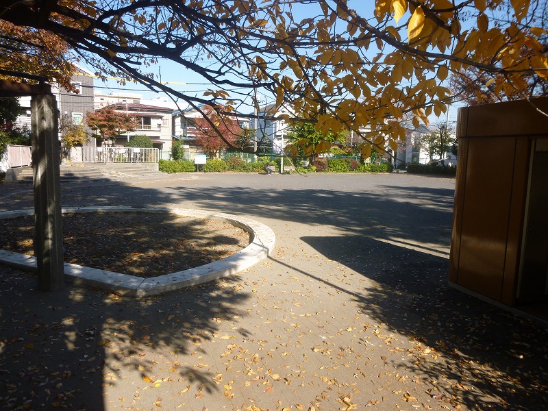 公園　上布田公園（公園）まで338m