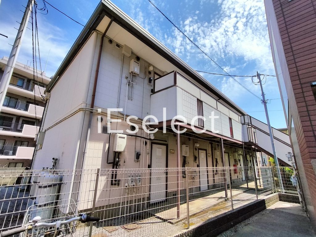建物外観　稲毛駅まで徒歩10分！イオンでお買い物も便利な環境♪
