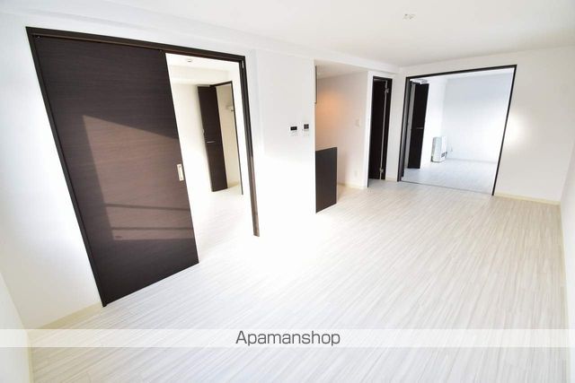 地下鉄南北線 南平岸駅 徒歩9分 4階建 築9年の居間写真