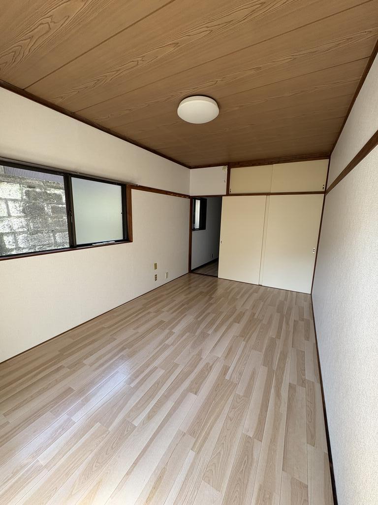 コーポ前地の居間写真