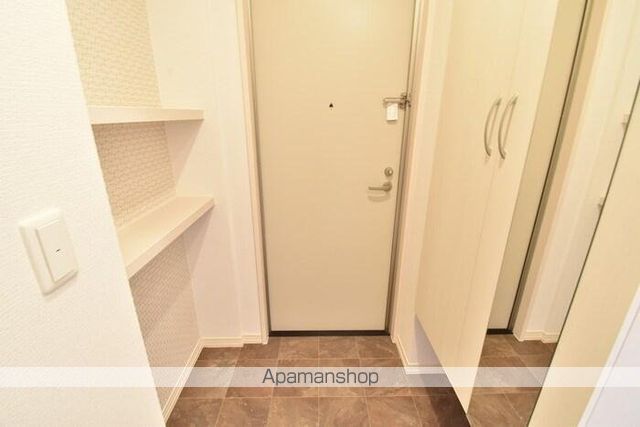 エレガンスコート屋島の玄関写真