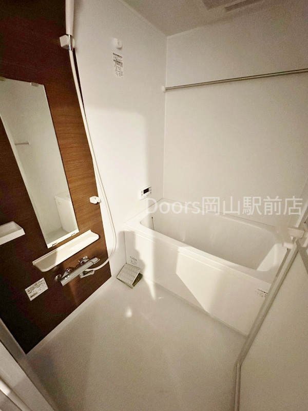 バス・シャワールーム　別のお部屋の写真