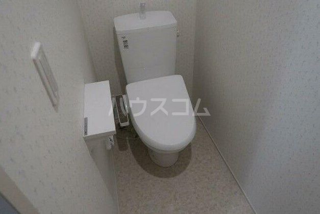 京成松戸線 くぬぎ山駅 徒歩8分 2階建 築6年のトイレ写真