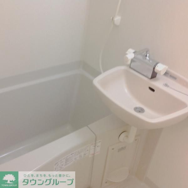 レオパレスドルチェの風呂写真