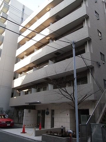 建物外観　閑静な住宅街・重厚感あふれる外観