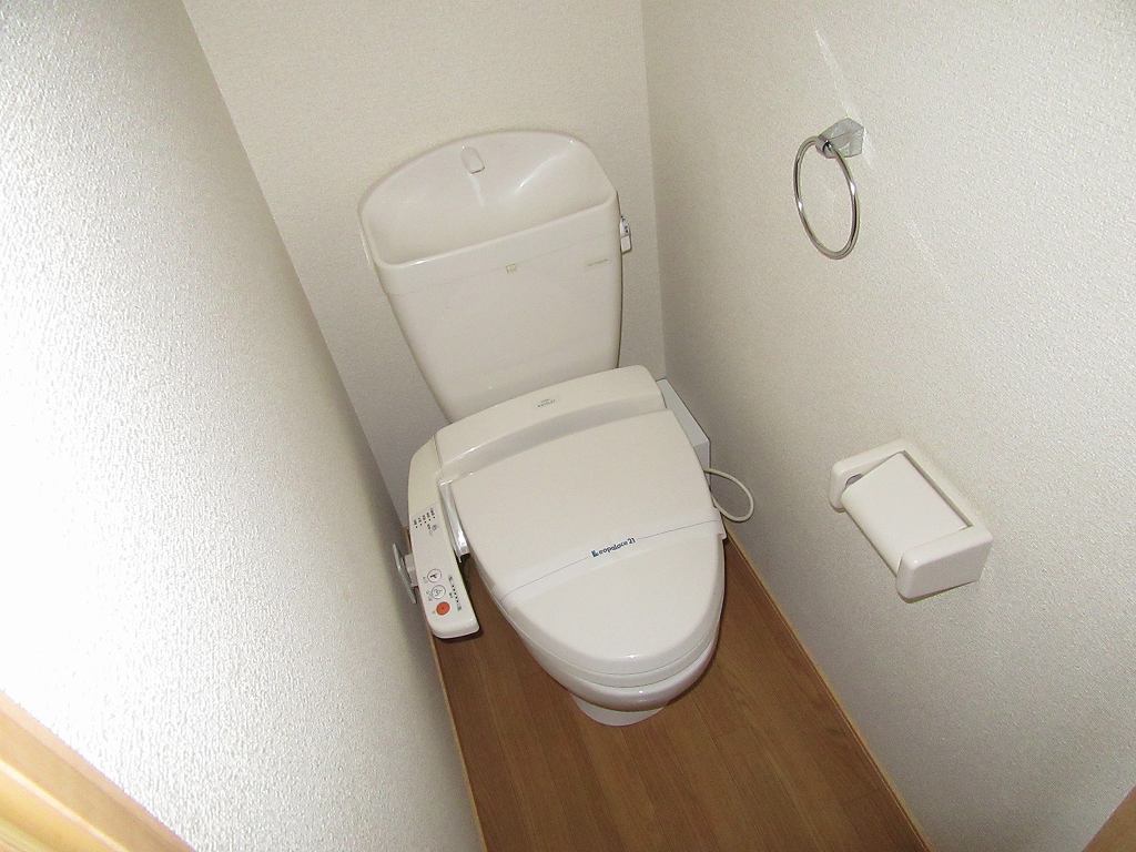 トイレ　温水洗浄便座※同タイプ