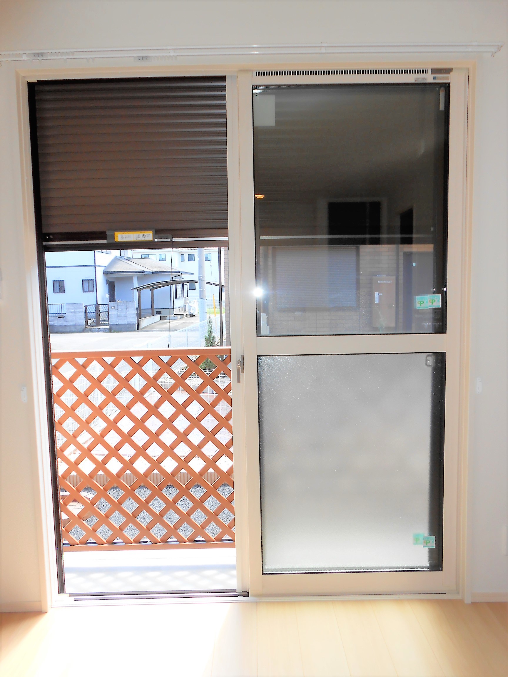 その他設備　1階のお部屋でもシャッター付きで安心です。