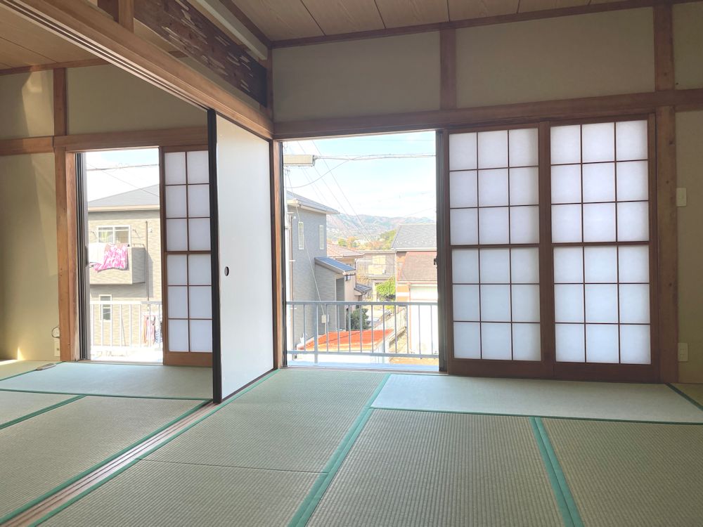 荻 貸家の居間写真