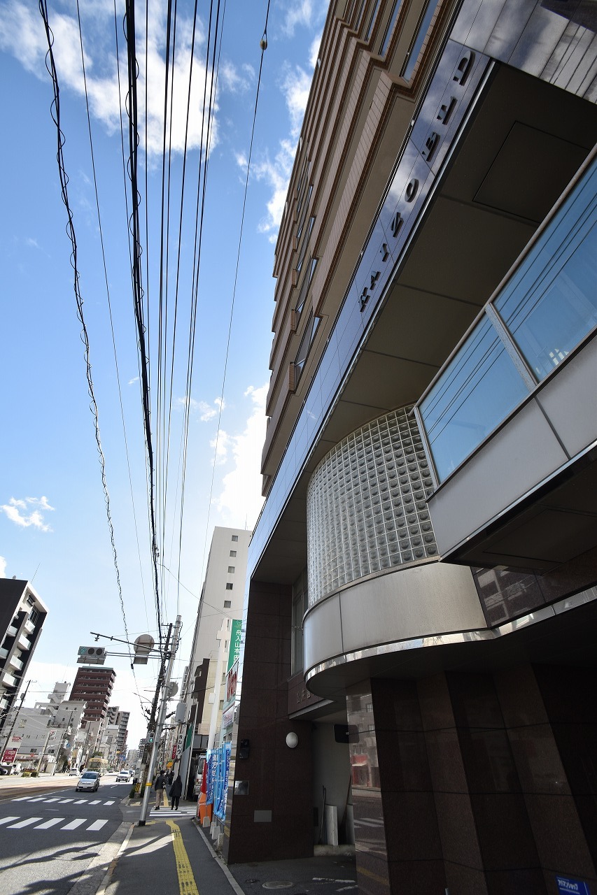広島市中区舟入本町のマンションの建物外観