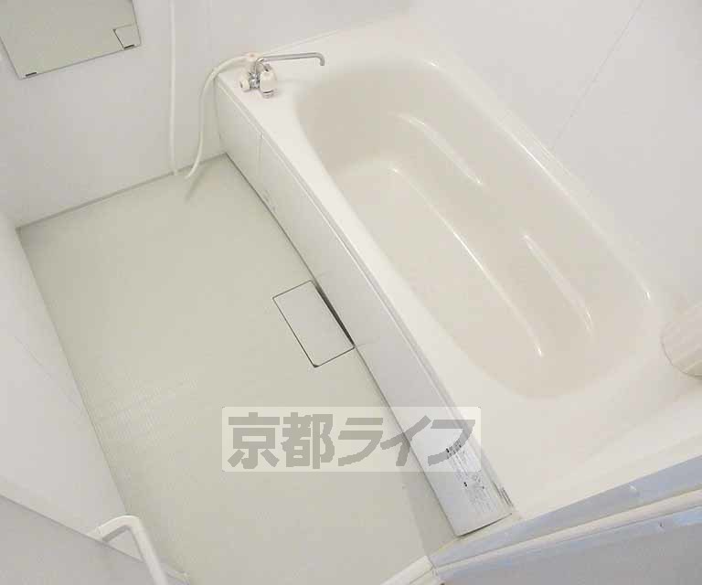 バス・シャワールーム　大きいお風呂！