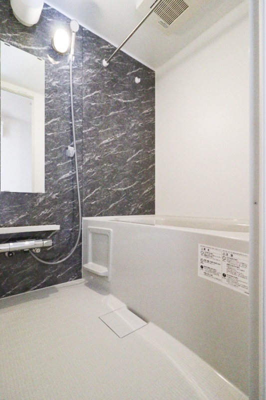 バス・シャワールーム　図面と現状に相違がある場合には現状を優先