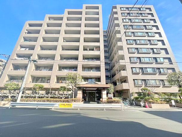 墨田区菊川のマンションの建物外観